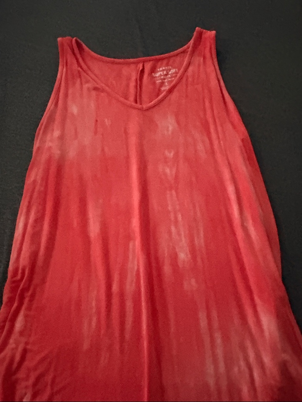 torrid Red V-Neck Sleeveless Tank